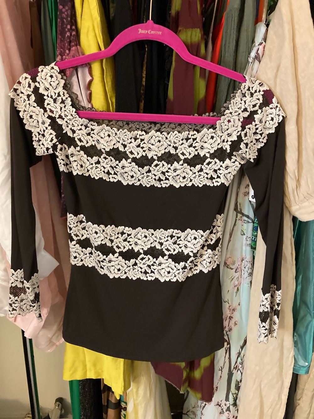 intimissimi Black Long-Sleeve Top with Cream Lace Trim